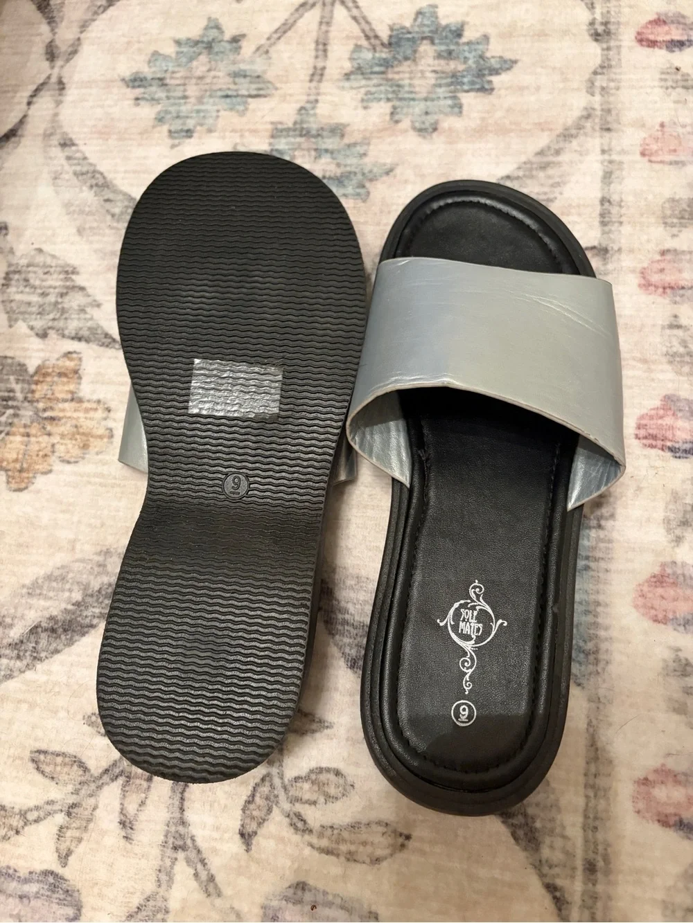Slide Sandals - Silver/Black Women's Casual Slides